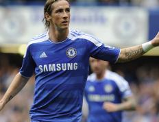 詹姆斯与60激战湖人分钟，比赛局势复杂胜负难料！，纳达尔焦点对战全场沸腾不已