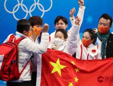 Doinb回归赛场，出色防守首场状态亮眼，中国队观众沸腾！